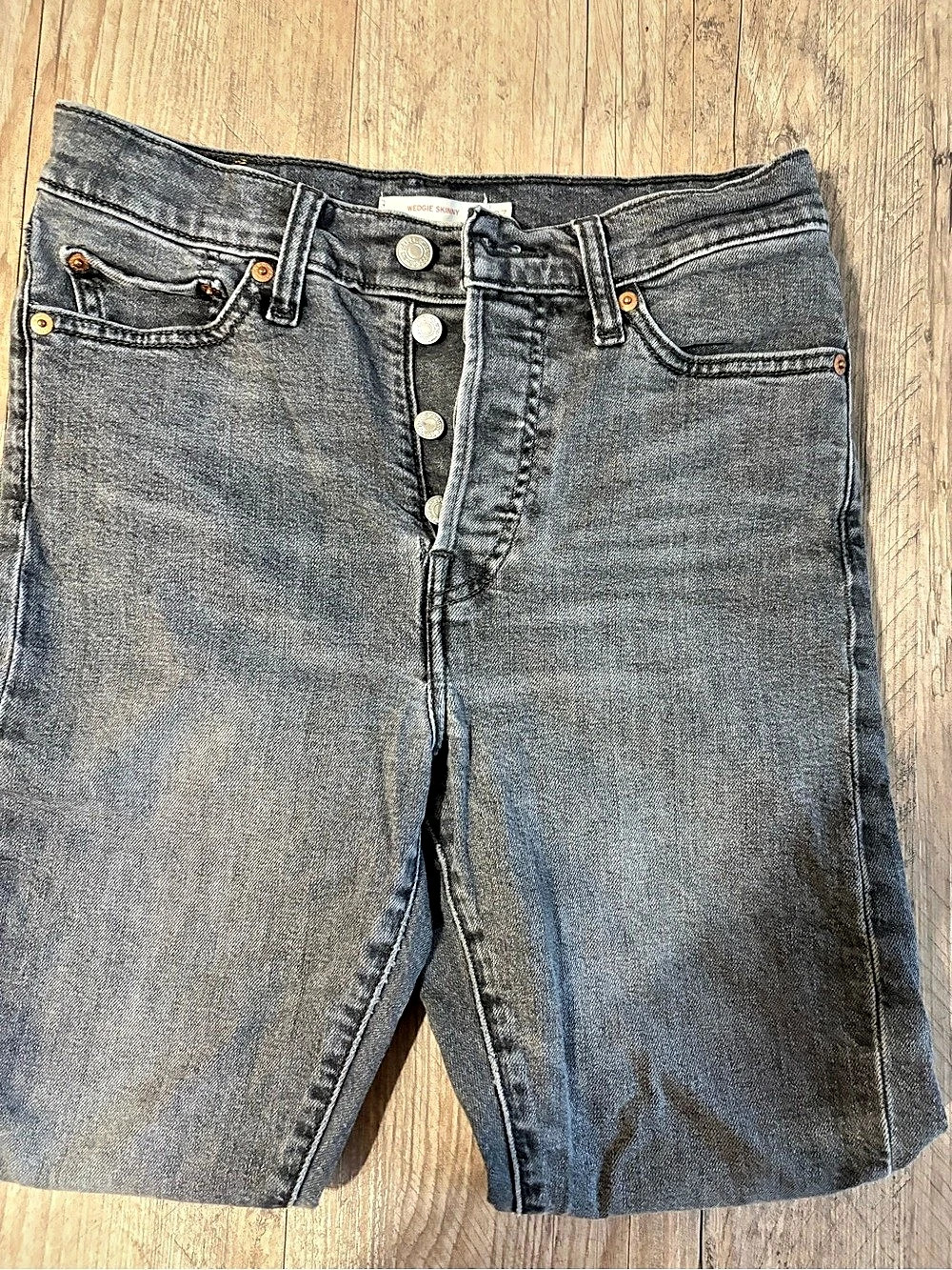 Levi's Wedgie Skinny Gray Skinny Jeans Waist 27
